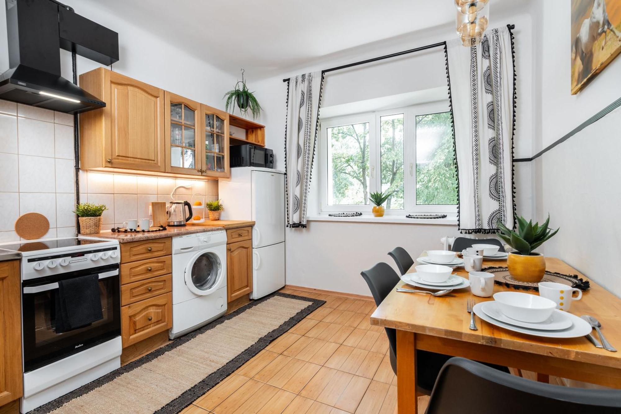 Superapart Nowolipki 9 * Varšava